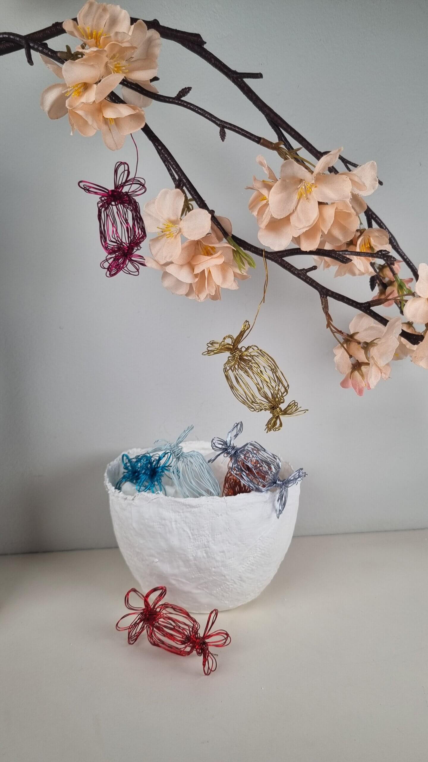 Bonbon aus Draht Lca.6cm, verschiedene Farben